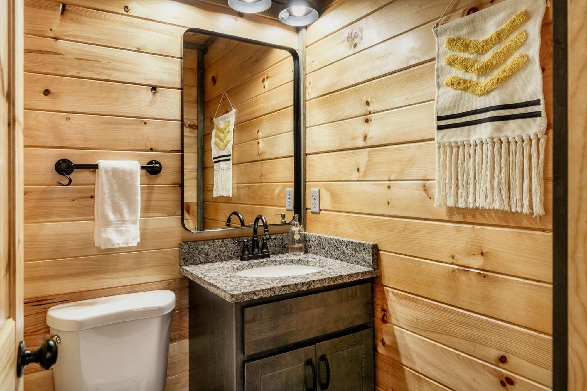 Mountainscape - Brand New Cabin W Views - Hottub - Firetable - Ps5 - Pooltable - 3 Pools Gatlinburg Ngoại thất bức ảnh