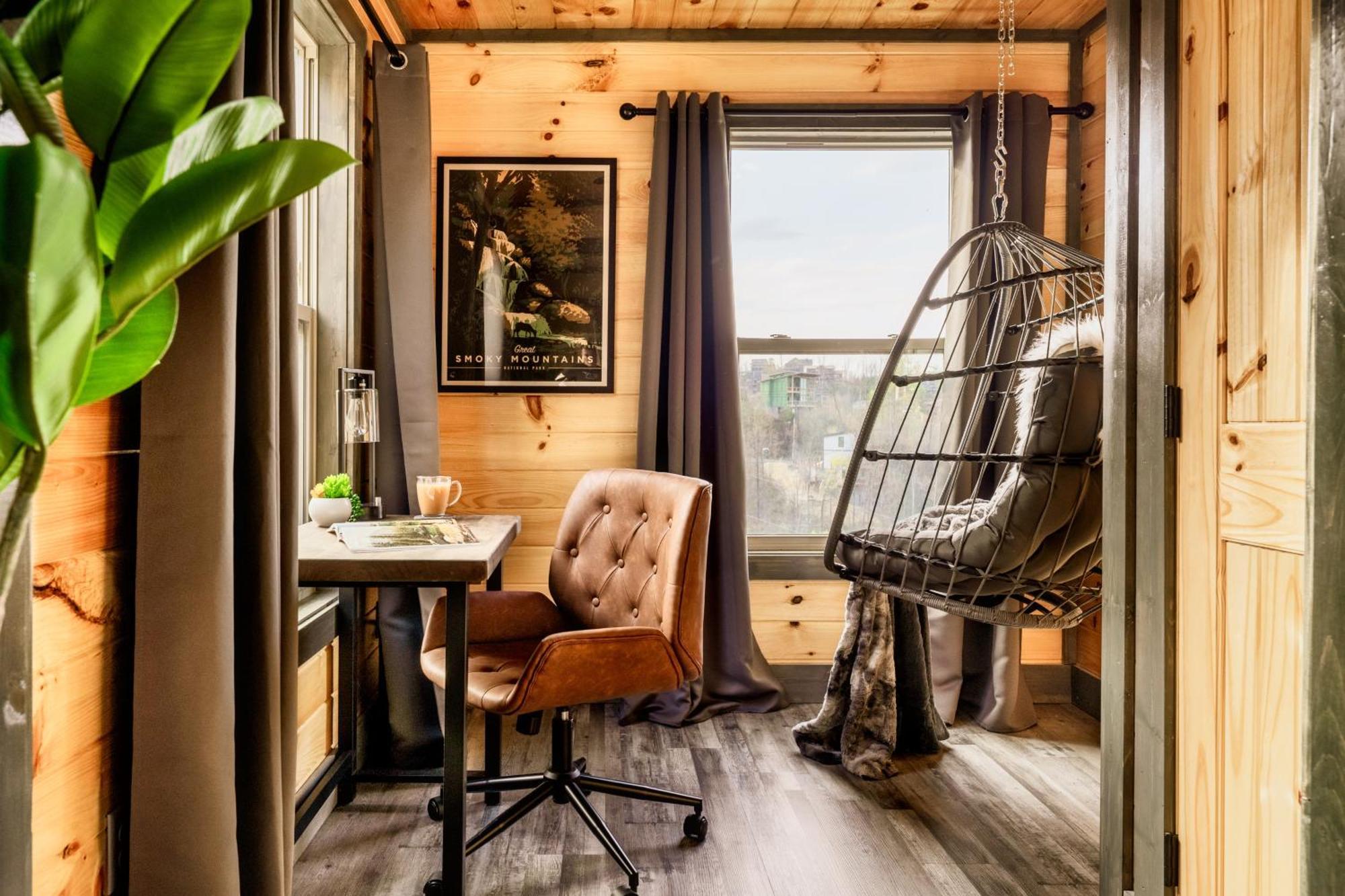 Mountainscape - Brand New Cabin W Views - Hottub - Firetable - Ps5 - Pooltable - 3 Pools Gatlinburg Ngoại thất bức ảnh
